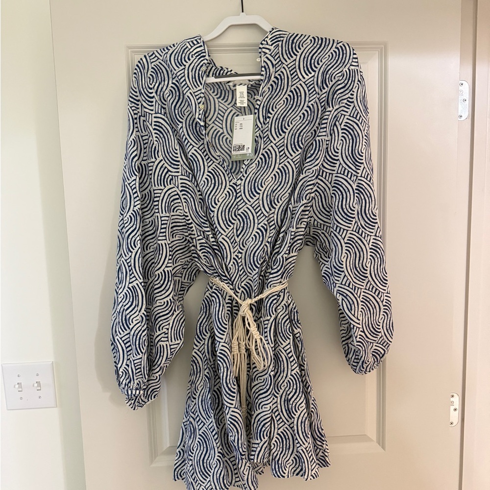H&M XXL Navy and White Patterned Dress